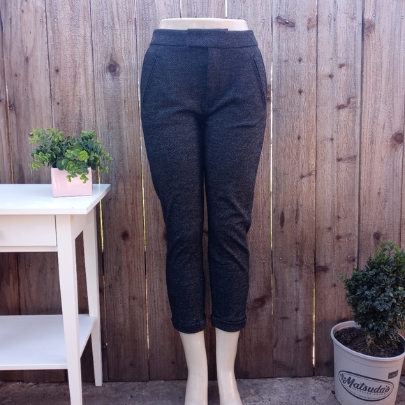 7 For All Mankind Cropped Pants Size 29 - Picture 1 of 13